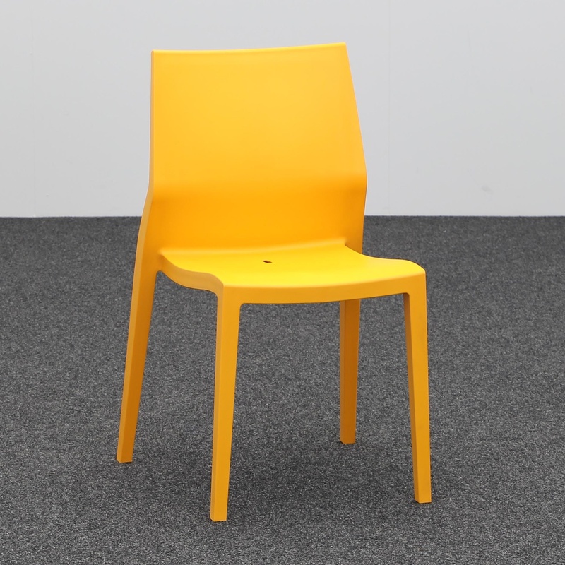 Image of 4-leg chairs IBEBI Hoth Orange without armrests, New - Perfect for office and reception