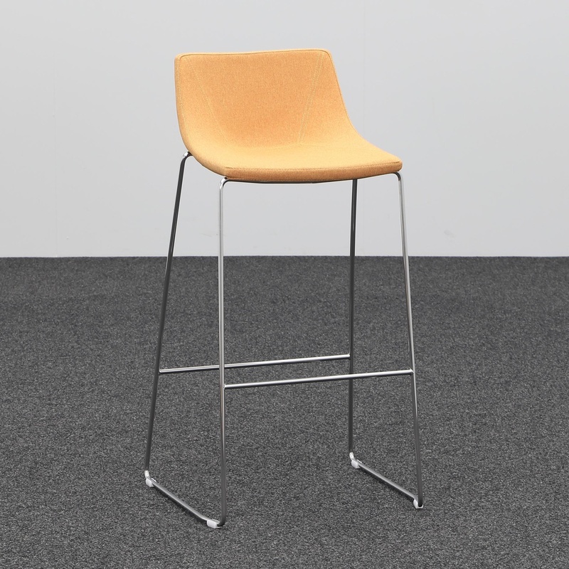 Image of Bar stool Milani Ellipse, Orange without armrests, Very good, Counter stool - Practical & comfortable