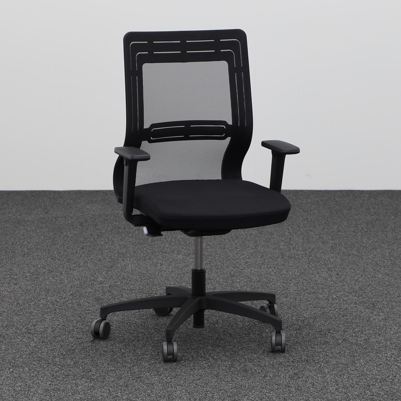 Image of Office swivel chair Mdd Tanya with 1D armrests, Black, New, Ergonomic chair - ideal for flexible working