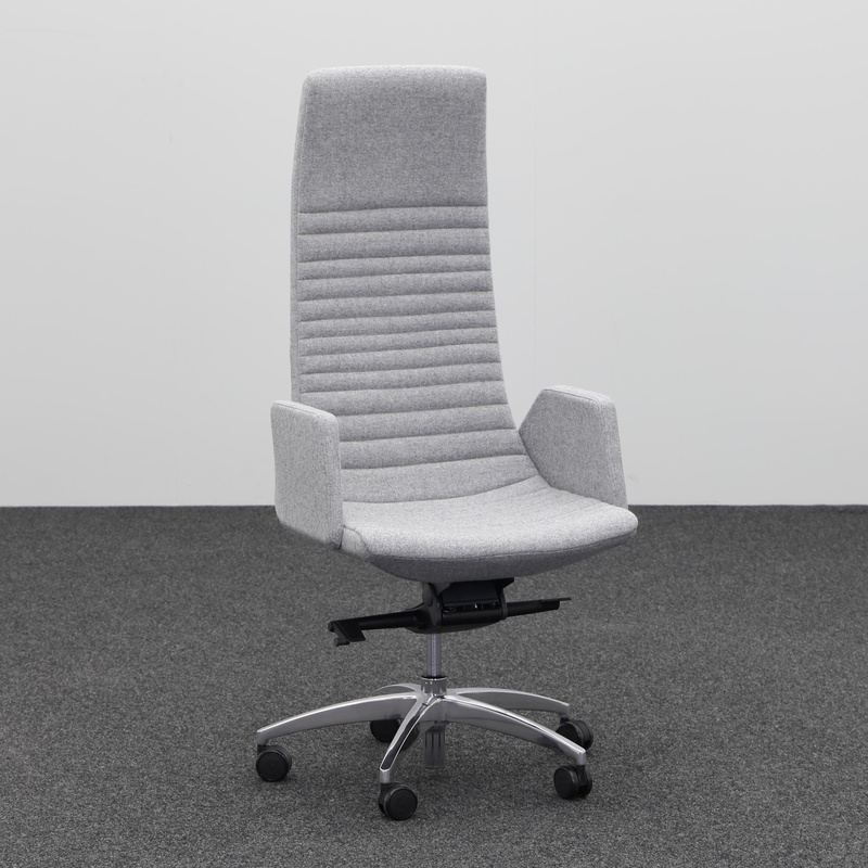 Image of Office swivel chair Narbutas North Cape with fixed armrests, Gray, New, Ergonomic chair - ideal for flexible working