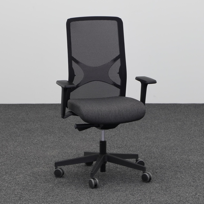 Image of Narbutas Wind office swivel chair with 2D armrests, Anthracite, New, Ergonomic chair - ideal for flexible working