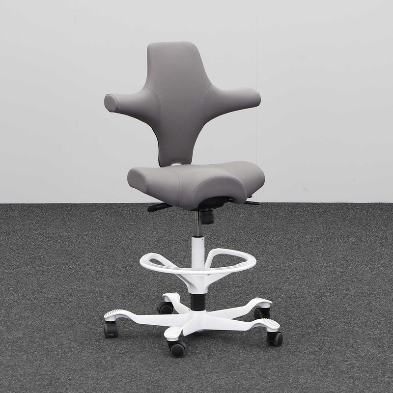 Image of Office swivel chairs HAG Capisco 8106 without armrests, Gray, Very good, Ergonomic chair - ideal for flexible working