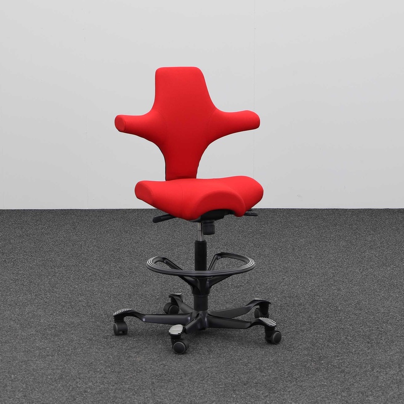 Image of Office swivel chairs HAG Capisco 8106 without armrests, Red, Very good, Ergonomic chair - ideal for flexible working