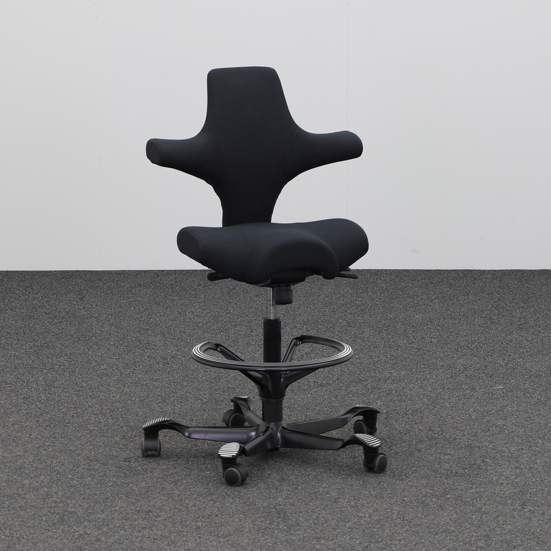 Image of Office swivel chairs HAG Capisco 8106 without armrests, Black, Very good, Ergonomic chair - ideal for flexible working
