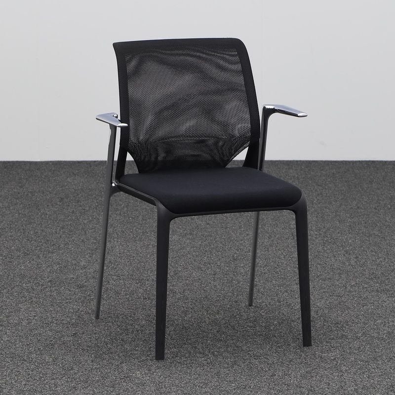 Image of 4-leg chairs Vitra Meda Slim Black with fixed armrests, Good - Perfect for office and reception