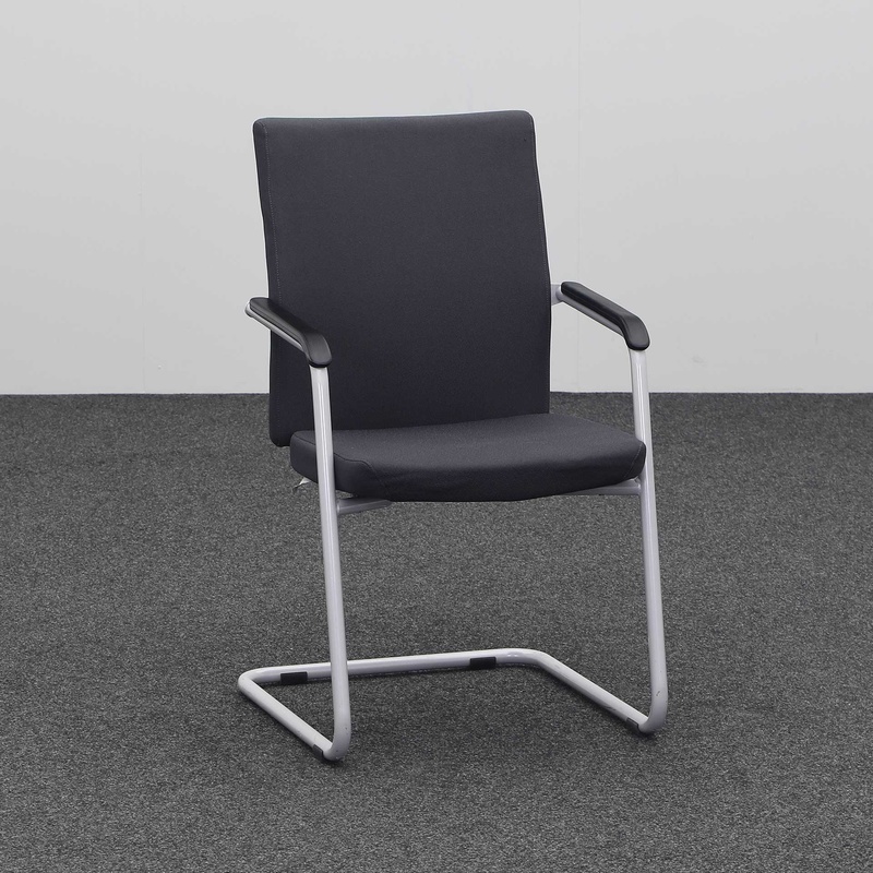 Image of Cantilever Rohde & Grahl Xpendo Black with fixed armrests, Free swinging, Normal used - Perfect for visitors and guests