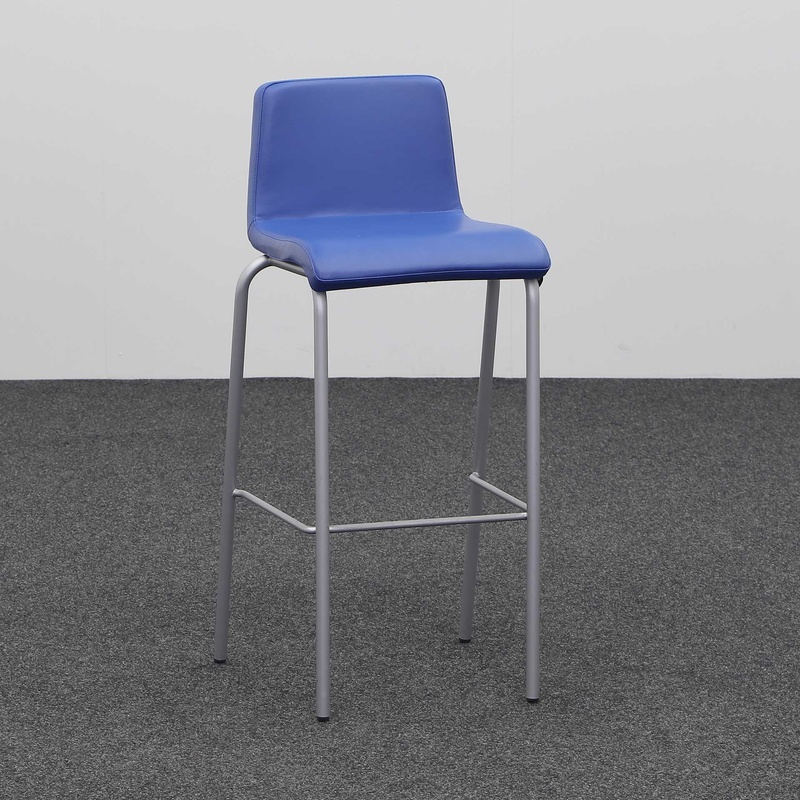 Image of Bar stool Steelcase B-Free, Blue without armrests, Normal used, Counter stool - Practical & comfortable
