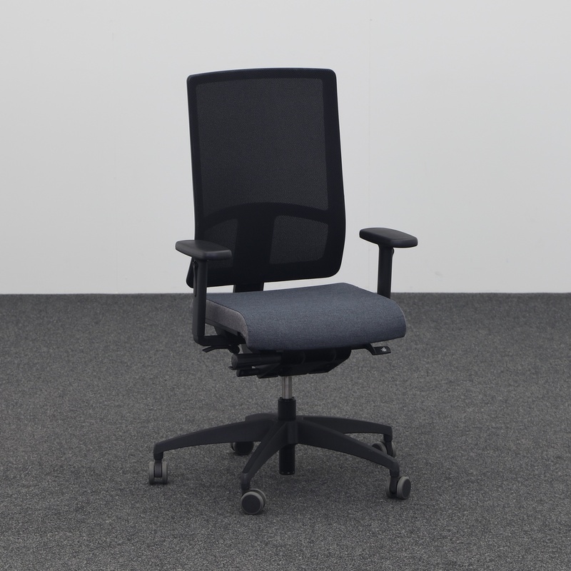 Image of Office swivel chairs Sitag SitagPoint Mesh with 1D armrests, Anthracite, Good, Ergonomic chair - ideal for flexible working