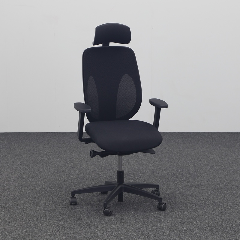 Image of Office swivel chairs Giroflex 353 with 1D armrests, Black, Good, Ergonomic chair - ideal for flexible working