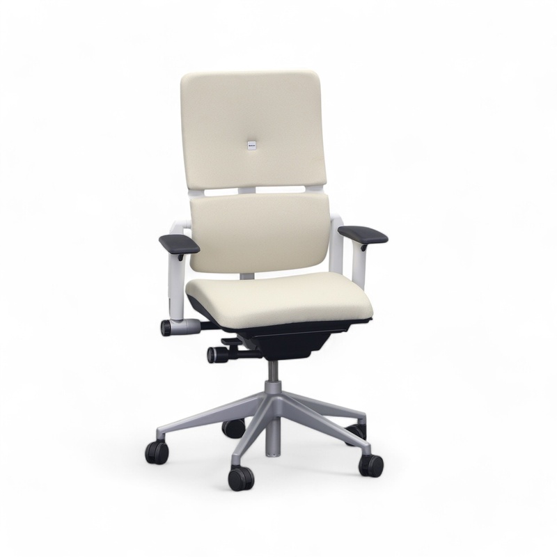 Image of Office swivel chair Steelcase Please with 3D armrests, Beige/Silver gray, Normal used, Ergonomic chair - ideal for flexible working