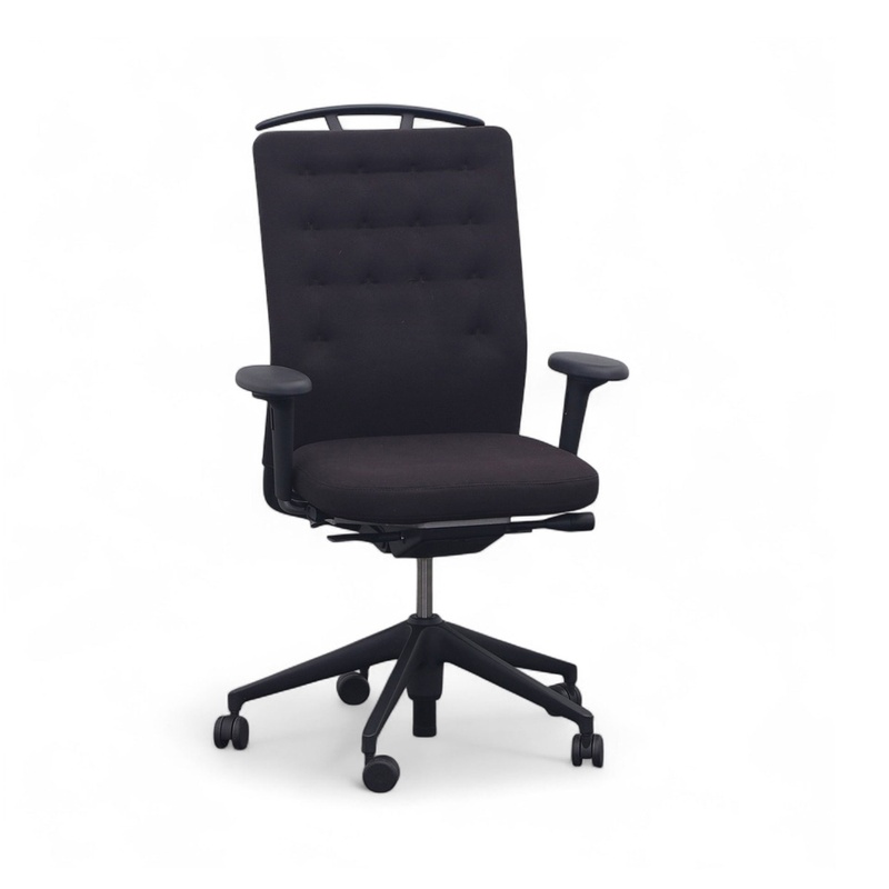 Image of Vitra ID Trim office swivel chair with coat hanger with 2D armrests, Brown/Anthracite, Normal used, Ergonomic chair - ideal for flexible working