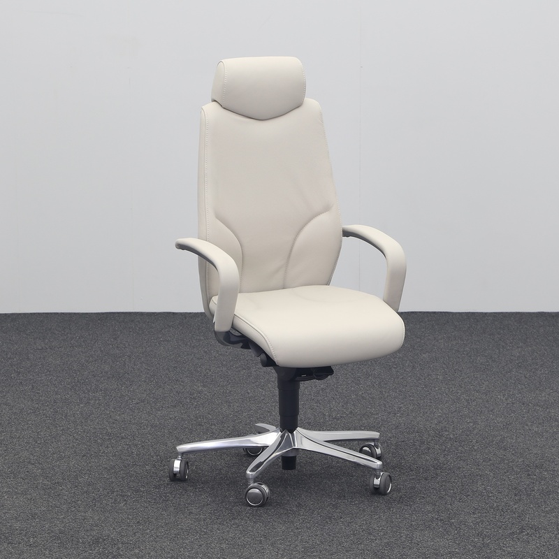 Image of Giroflex 64-9778 executive chair with fixed armrests, White/Chrome-plated, Very good, Ergonomic chair - ideal for flexible working