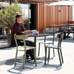Outdoor Stuhl Zuiver Friday