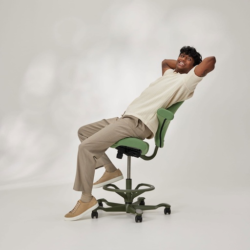 Bürodrehstühle HAG Capisco 8106+