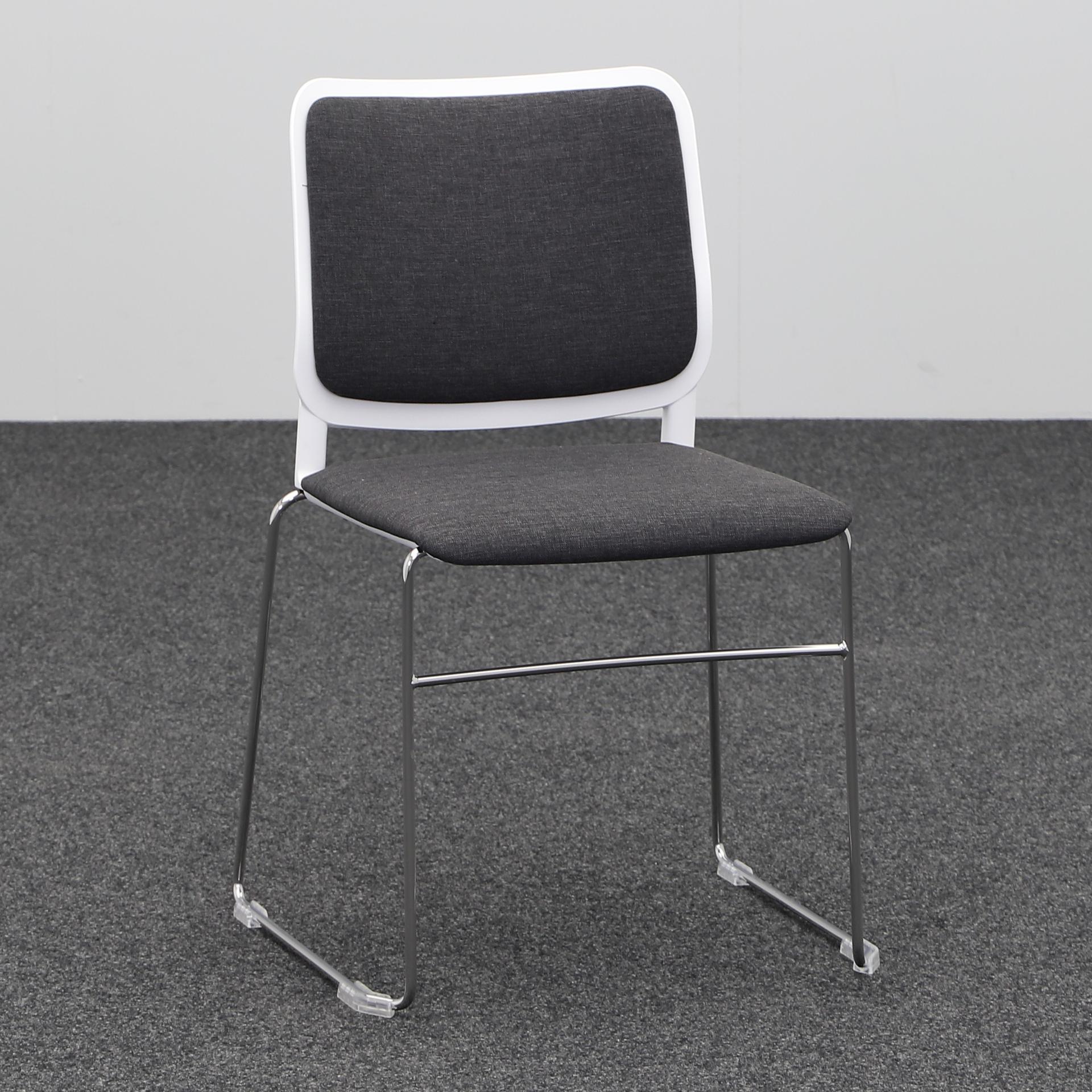 Sedie con base a slitta Narbutas Wait Antracite senza braccioli, Nuovo - Sedute confortevoli